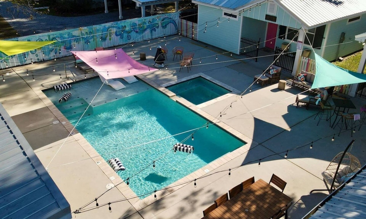 Bay St Louis House | The Coastal Compound – Luxury 10BR, Pool, Parking