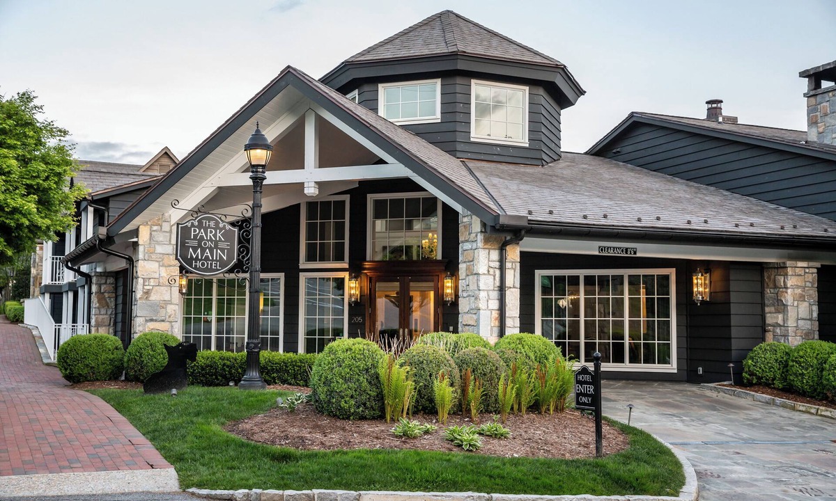 Highlands Hotel | The Park On Main
