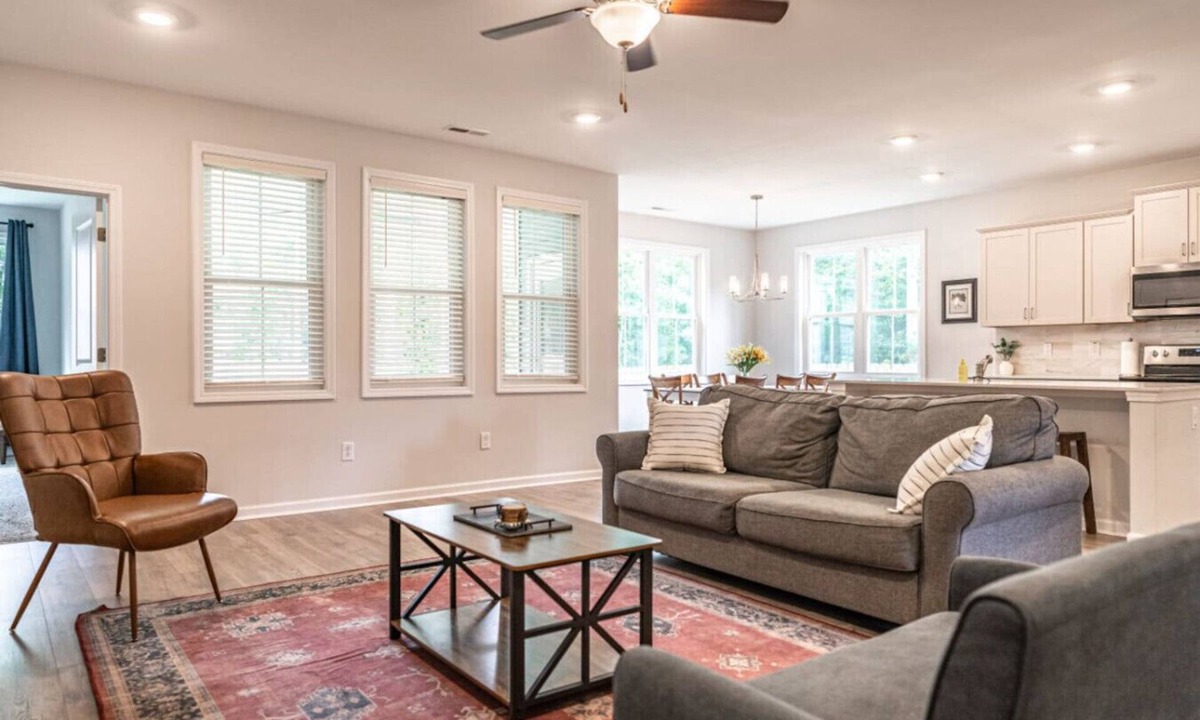 Aberdeen House | Three bedroom in United States of America, Aberdeen