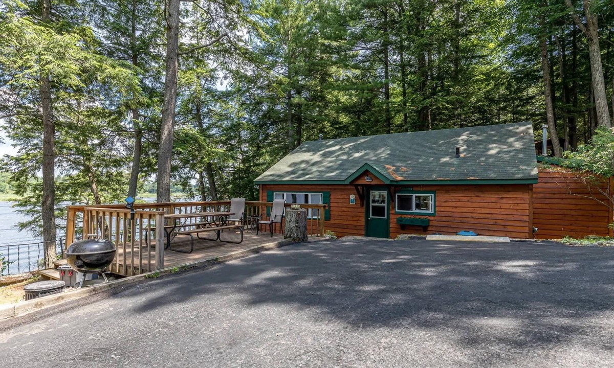 Minocqua Cabin | Timbers - Bouchard Shores Resort