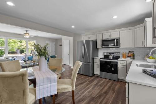 Durham House | TPV - Ranch Villa close to Duke-RDU-Downtown
