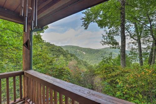 Gerton House | Tranquil Hendersonville Cabin w/Mountain Views!