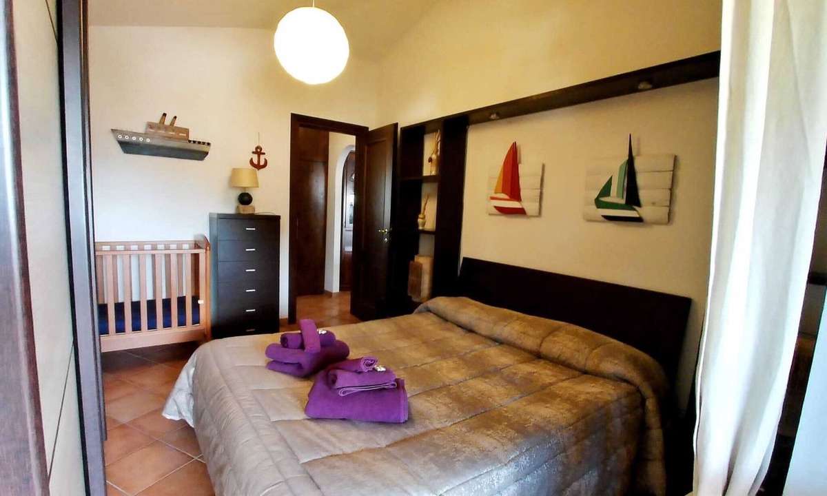 Ara Nova Apartment | Treasure sunny, lovely apartment with terrace a few steps from the sea and Rome