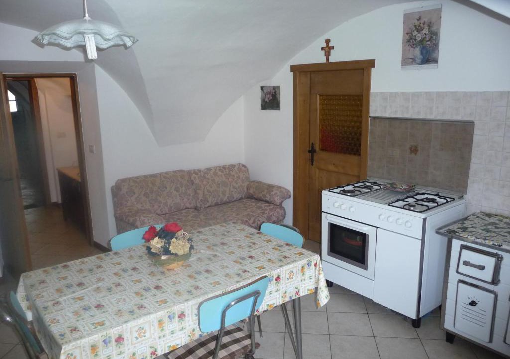 Balbido-rango Apartment | Trilocale nel Paese Dipinto