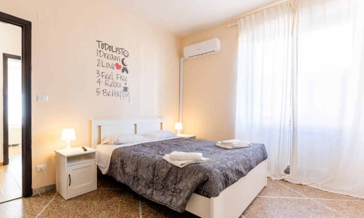 Zona XXXIII Acilia Sud Hostel | Two Bedroom Apartment