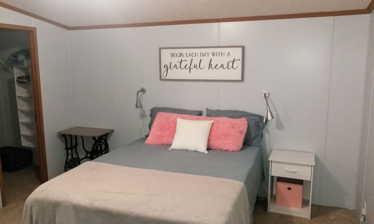 Sunset Beach House | Two Bedroom less than 10 minutes to Sunset Beach - Pet Friendly!
