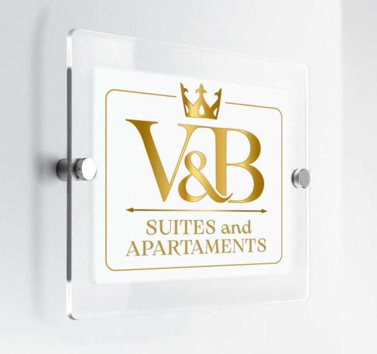 Pavia House | V&B Suites and Apartments