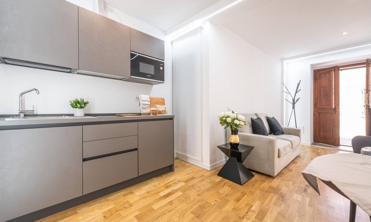Cagliari House | Vacation Home "Achomedesign Stampace" with A/C & Wi-Fi
