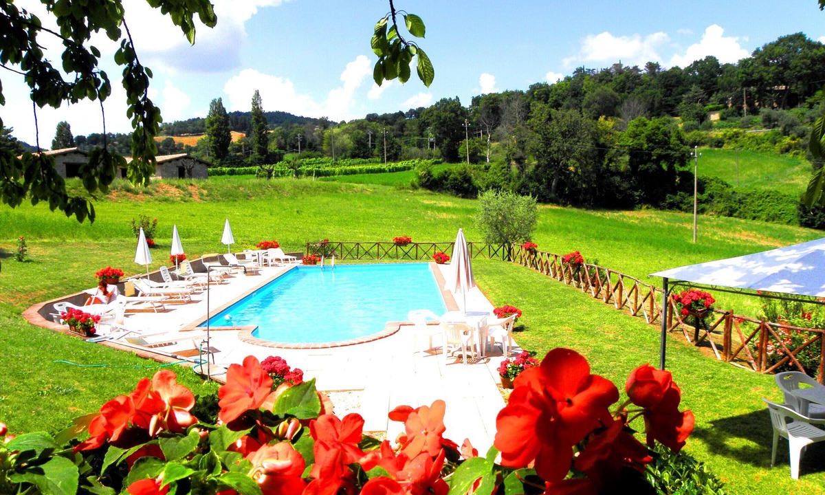 Nerbisci Other | Vacation Home "Agriturismo Aurora - Olmo" with Shared Pool, Shared Terrace & Wi-Fi