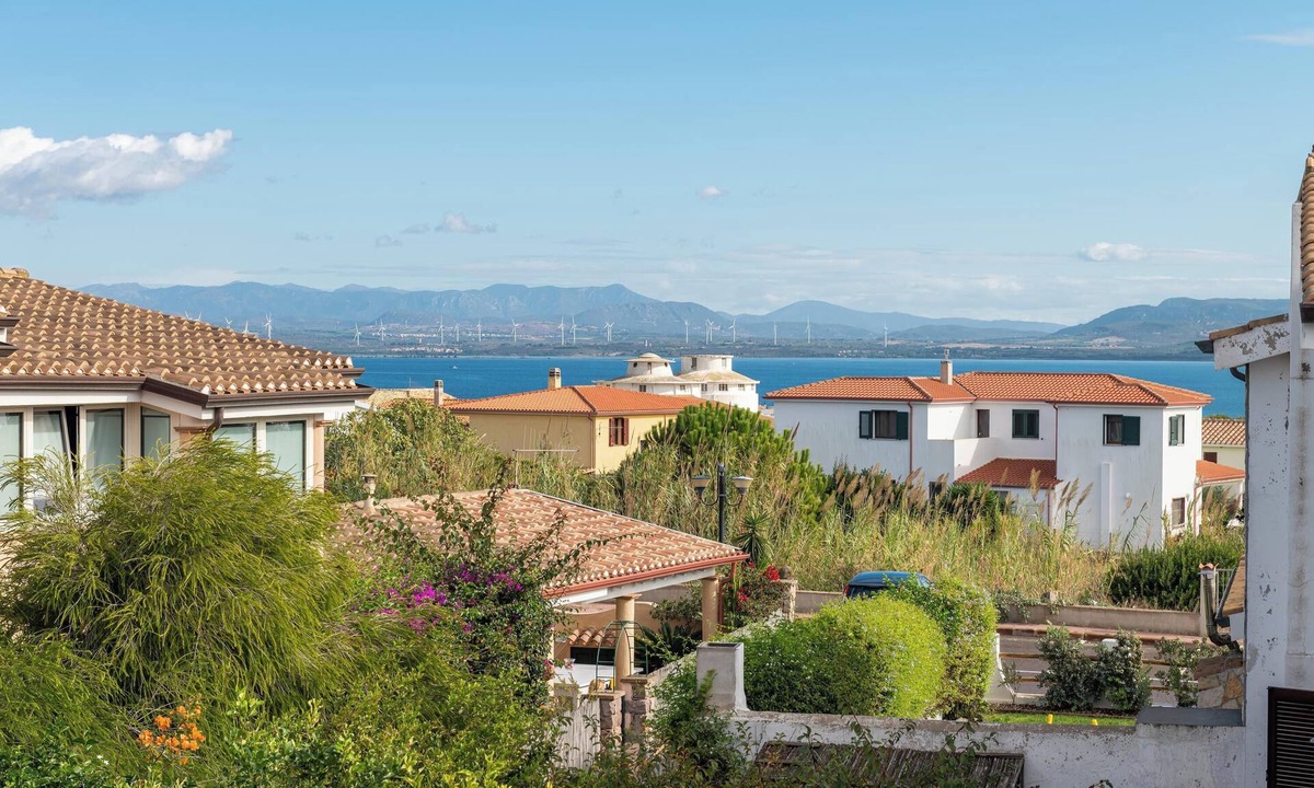 Calasetta House | Vacation Home Casa Giovanna e Antonio with Sea View, A/C, Terrace & Garden