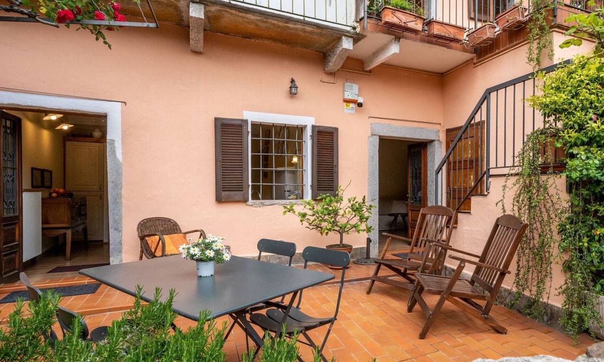 Cissano House | Vacation home Cinzia by Interhome