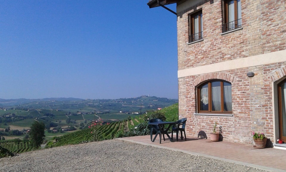 Agliano Terme House | Vacation Home Sweet Dreams