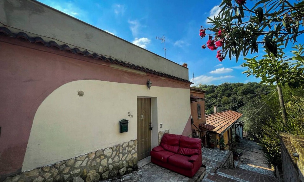 Suburbio XI della Vittoria House | Vesper House Rome: cozy LR tourist accommodation in Monte Mario