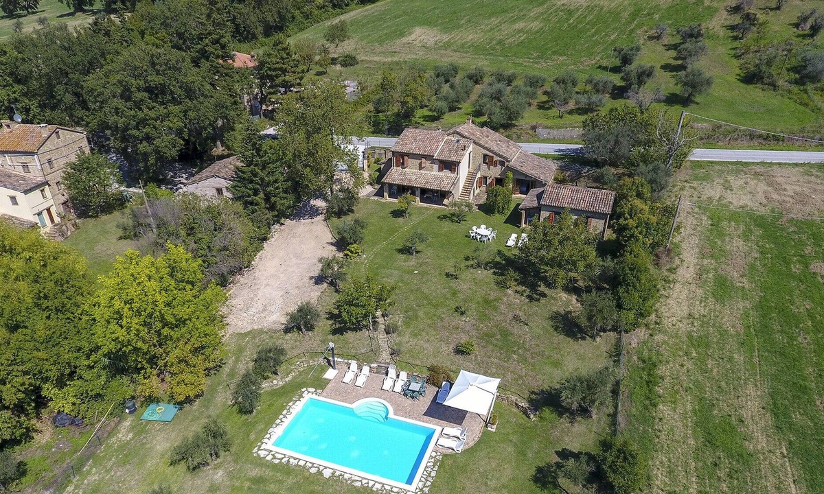 Gualdo Villa | Villa Claudia, in the heart of the Sibillini Mountains National Park