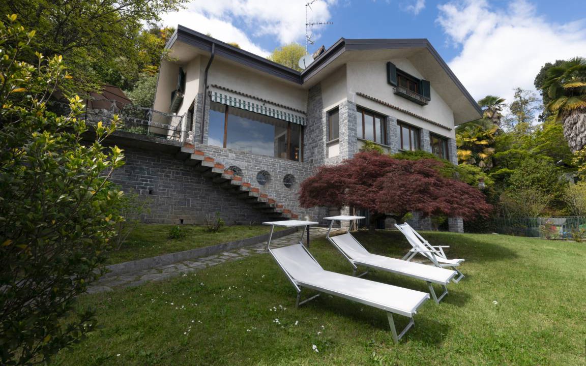 Lesa Villa | Villa ∙ 5 bedrooms ∙ 10 guests