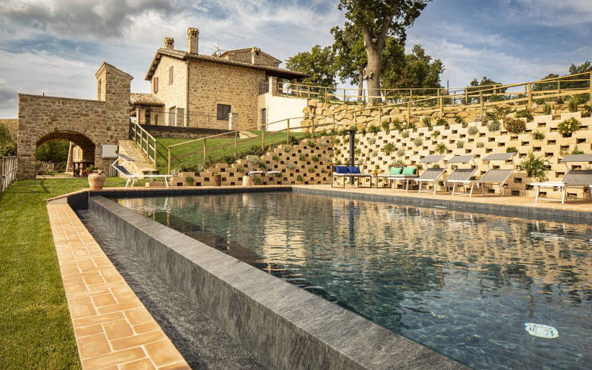 Castelraimondo Villa | Villa ∙ 6 bedrooms ∙ 16 guests
