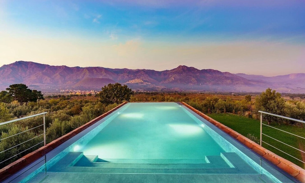 Castiglione di Sicilia Villa | Villa Coco (10 Guests) – Exclusive villa with private pool, Sicily