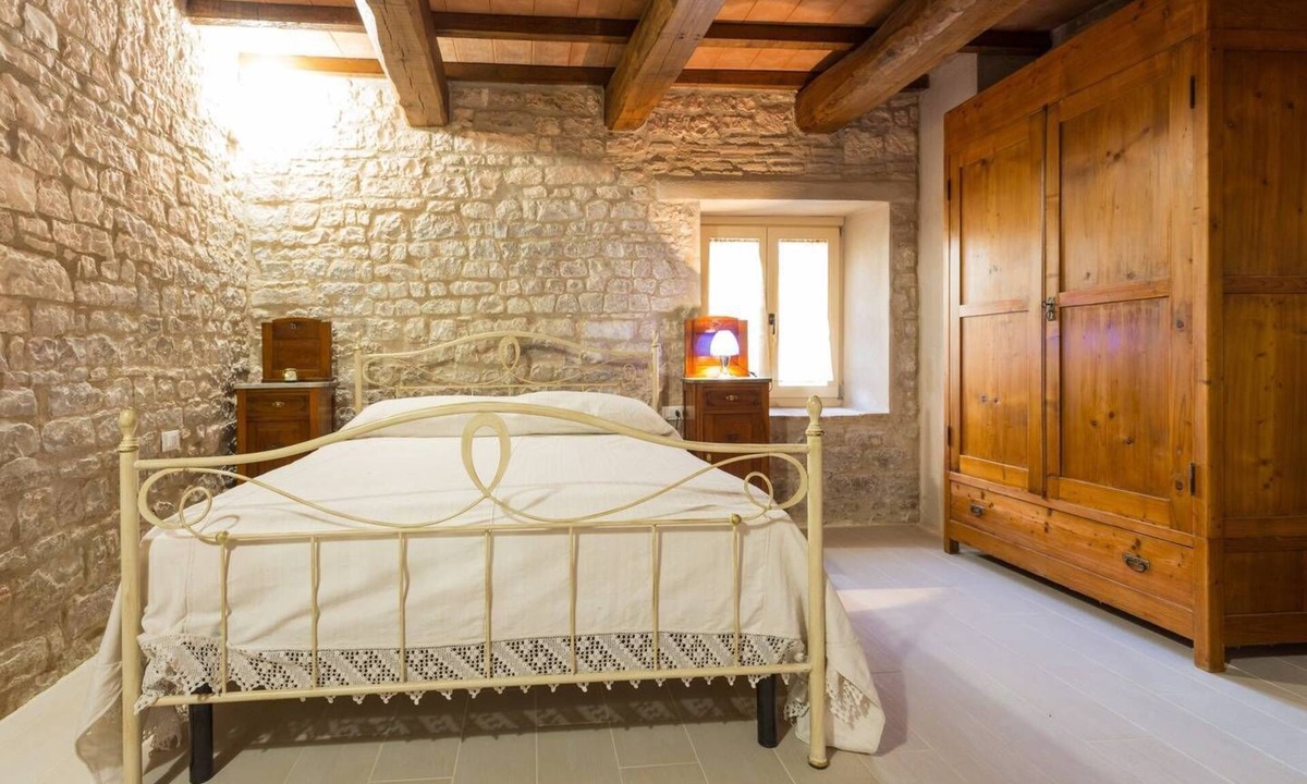 Sigillo Apartment | Villa Costanzi: Beautiful Rural Apartment!