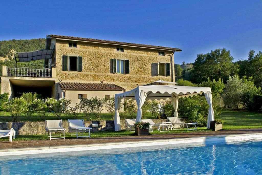 Smerillo Villa | Villa Enrica