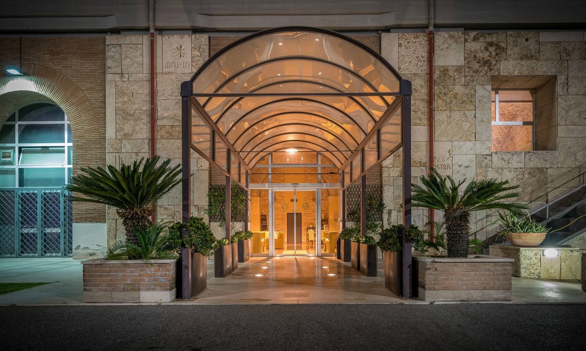 EUR Hotel | Villa EUR - Parco dei Pini