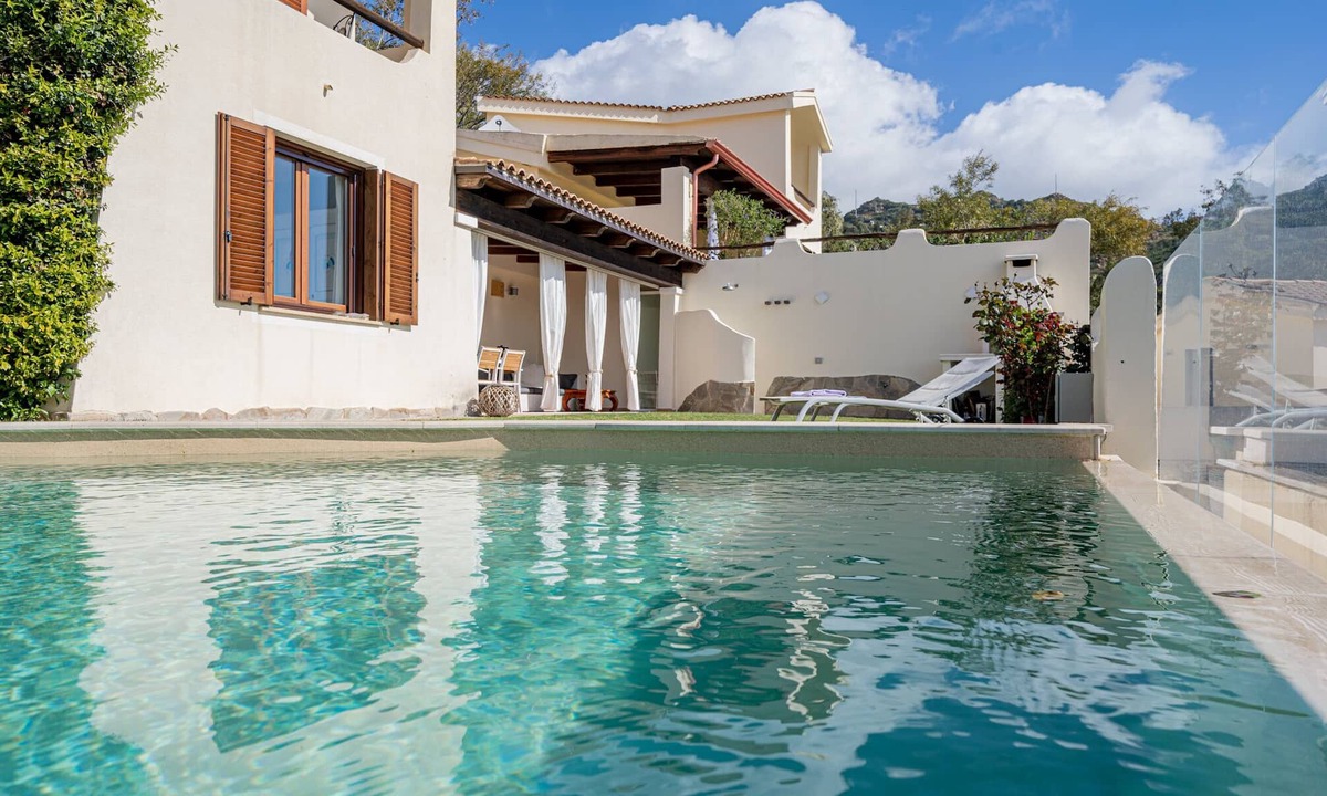 Eden Rock Villa | Villa Mirto Green House