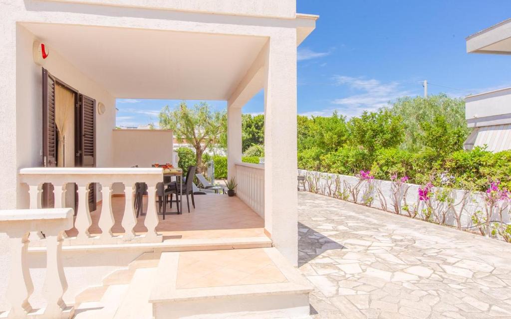 Torre Santa Sabina Villa | Villa Orchidea