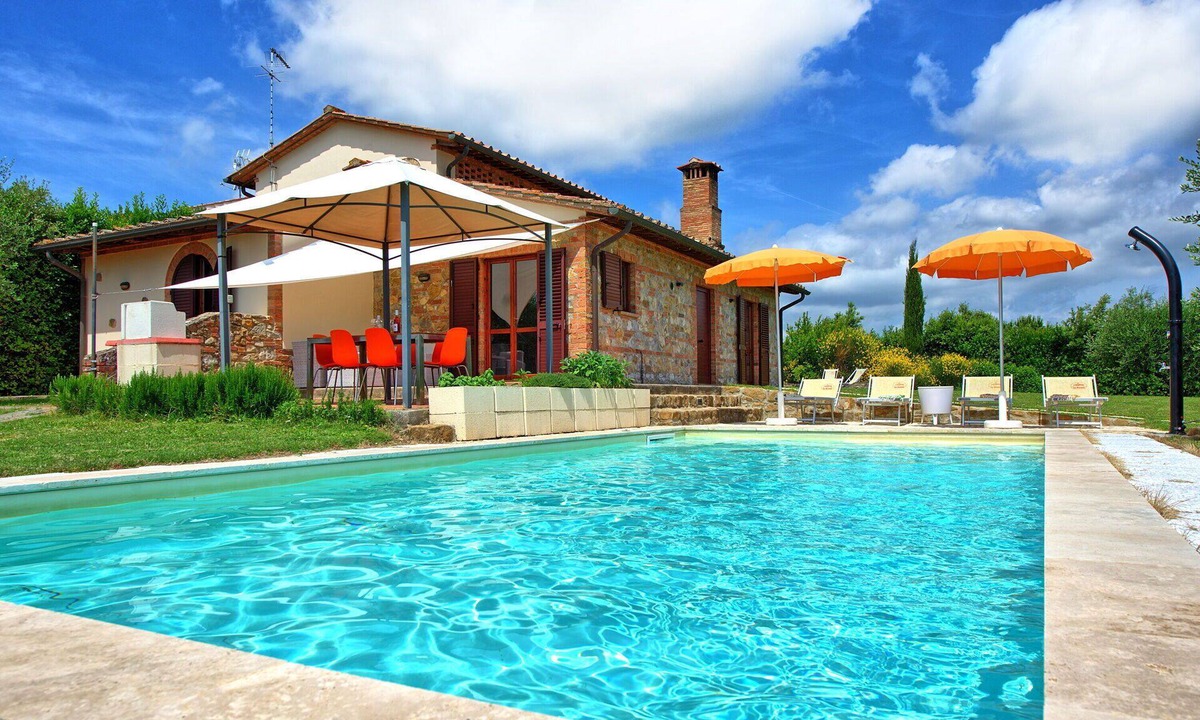 Gambassi Terme Villa | Villa Renina – Vacation villa with private pool in Gambassi Terme, Tuscany
