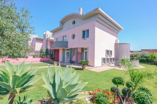 Torre degli Ulivi Bed & Breakfast | Villa Rosanna
