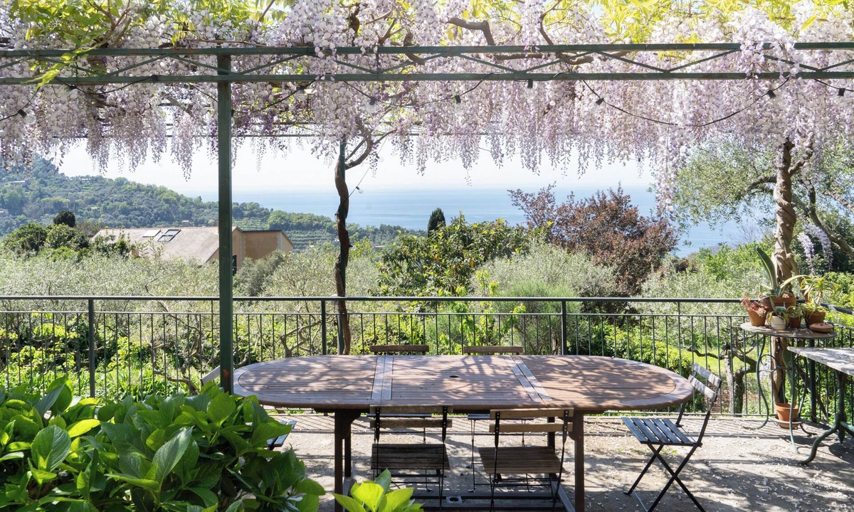 Camogli Villa | Villa 'Uliveto' with Sea View, Wi-Fi and Air Conditioning