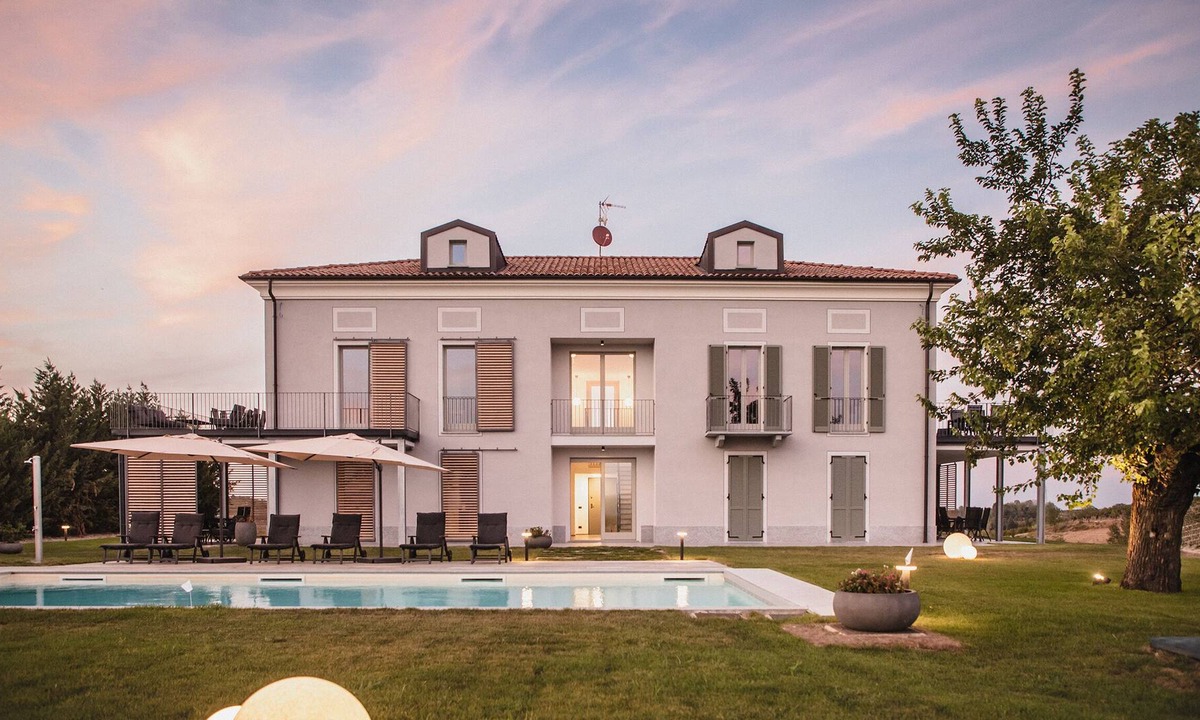 Nizza Monferrato Apartment | Villa Vinory Bricco di Nizza - Deluxe Apartment First Floor West