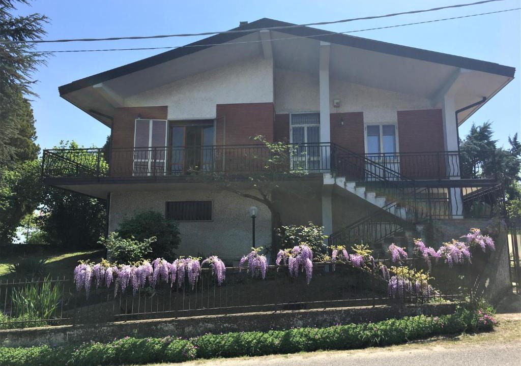 Zenevredo Villa | Villa Zene