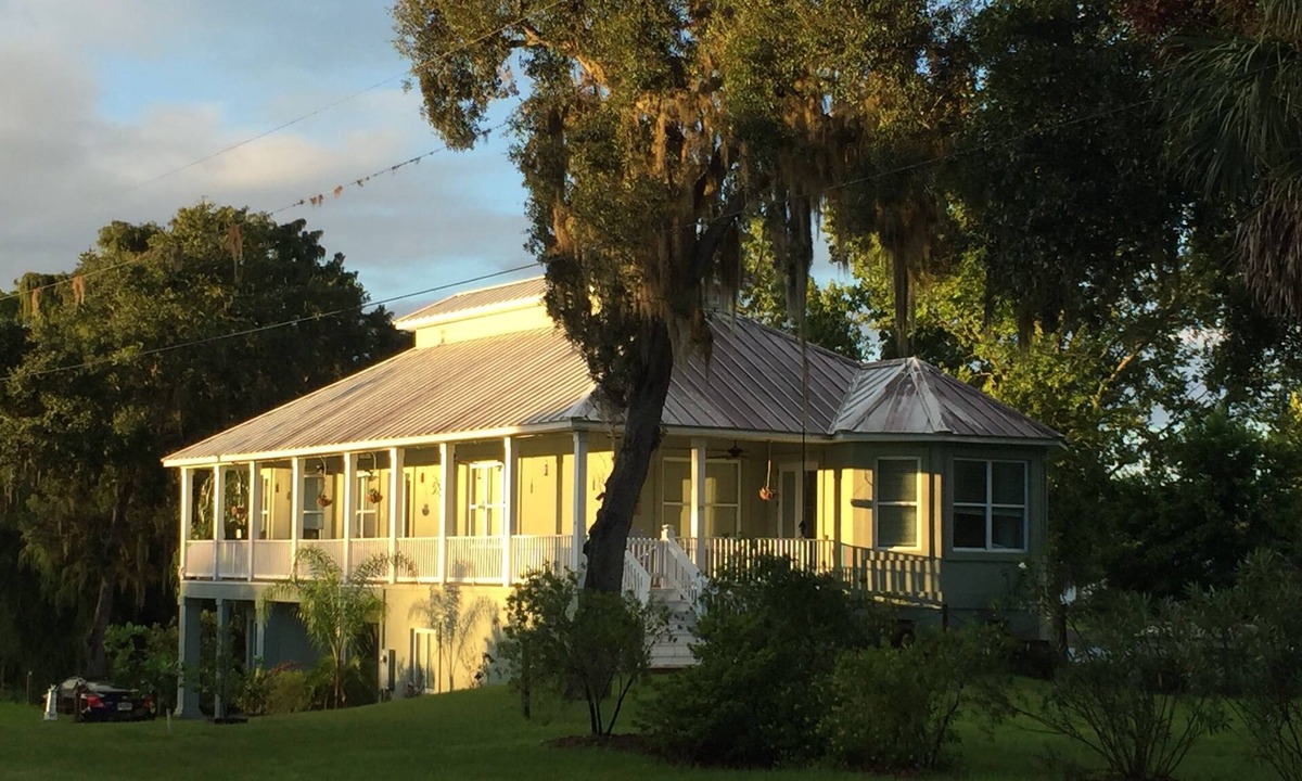 Satsuma Apartment | Waterfront Apartment in quiet community