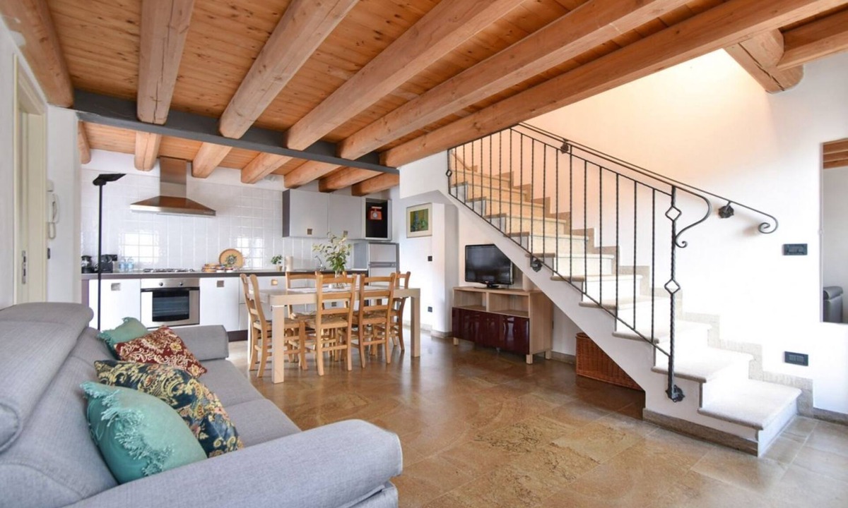 Baone House | Welc-om natural bike House perfect for cyclists