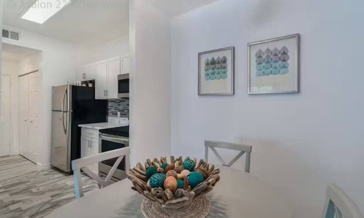 Clearwater Condo | Your Modern & Cozy Avalon Retreat Clearwater Beach Awaits You!