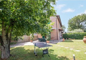 2 bedroom accommodation in Barberino di Mugello
