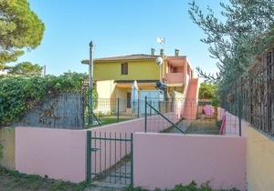 2 bedroom accommodation in Solanas