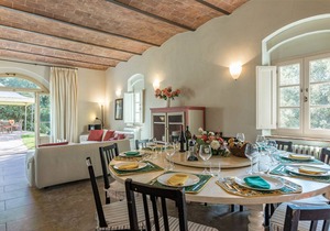 240 m² Villa ∙ 8 bedrooms ∙ 14 guests