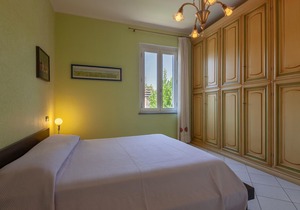 3 bedroom accommodation in Quercianella -LI-