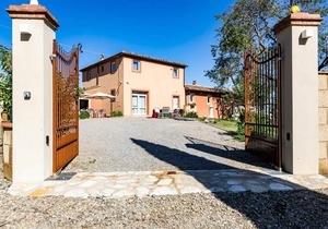370 m² Villa ∙ 5 bedrooms ∙ 10 guests