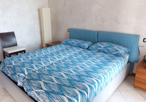 4-room apartment in a neat residence with pool and tennis court