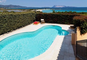 Apartment "Ida Isuledda 2" with Pool, Garden & Wi-Fi