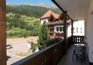 Apartment Haupthaus Schönblick by Interhome