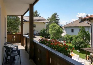 Apartment Haupthaus Schönblick - SVH119 by Interhome