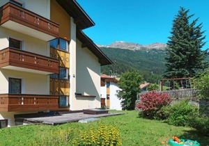 Apartment Haupthaus Schönblick - SVH119 by Interhome
