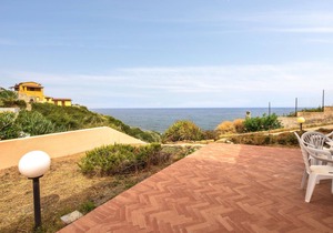 Attractive holiday apartment for a relaxing holiday near the sea.