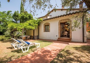 Awesome apartment in Montaione