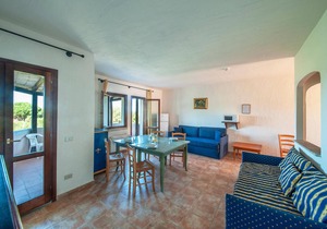 Beach front apartment in Golfo Aranci