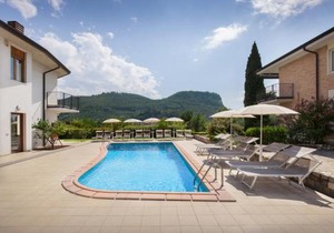 Ca' Le Terrazze With Pool