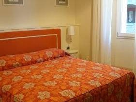 Casa Isolani Luxury Rooms Piazza Maggiore 1