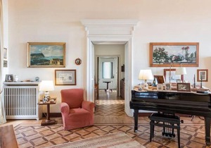Charming apartment located in the residential Via Del Parco Margherita